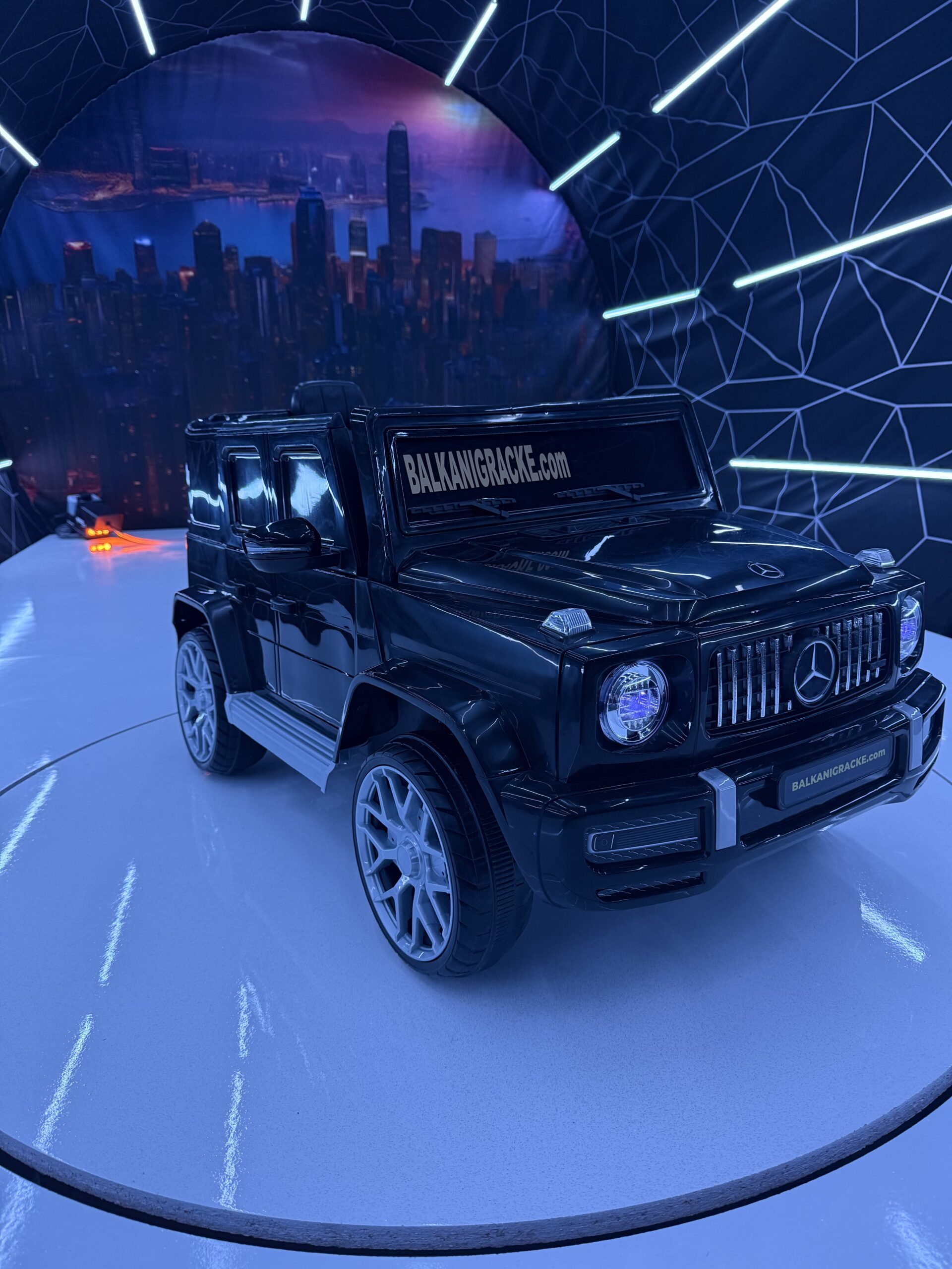 Mercedes G klasa Srednja - Image 26