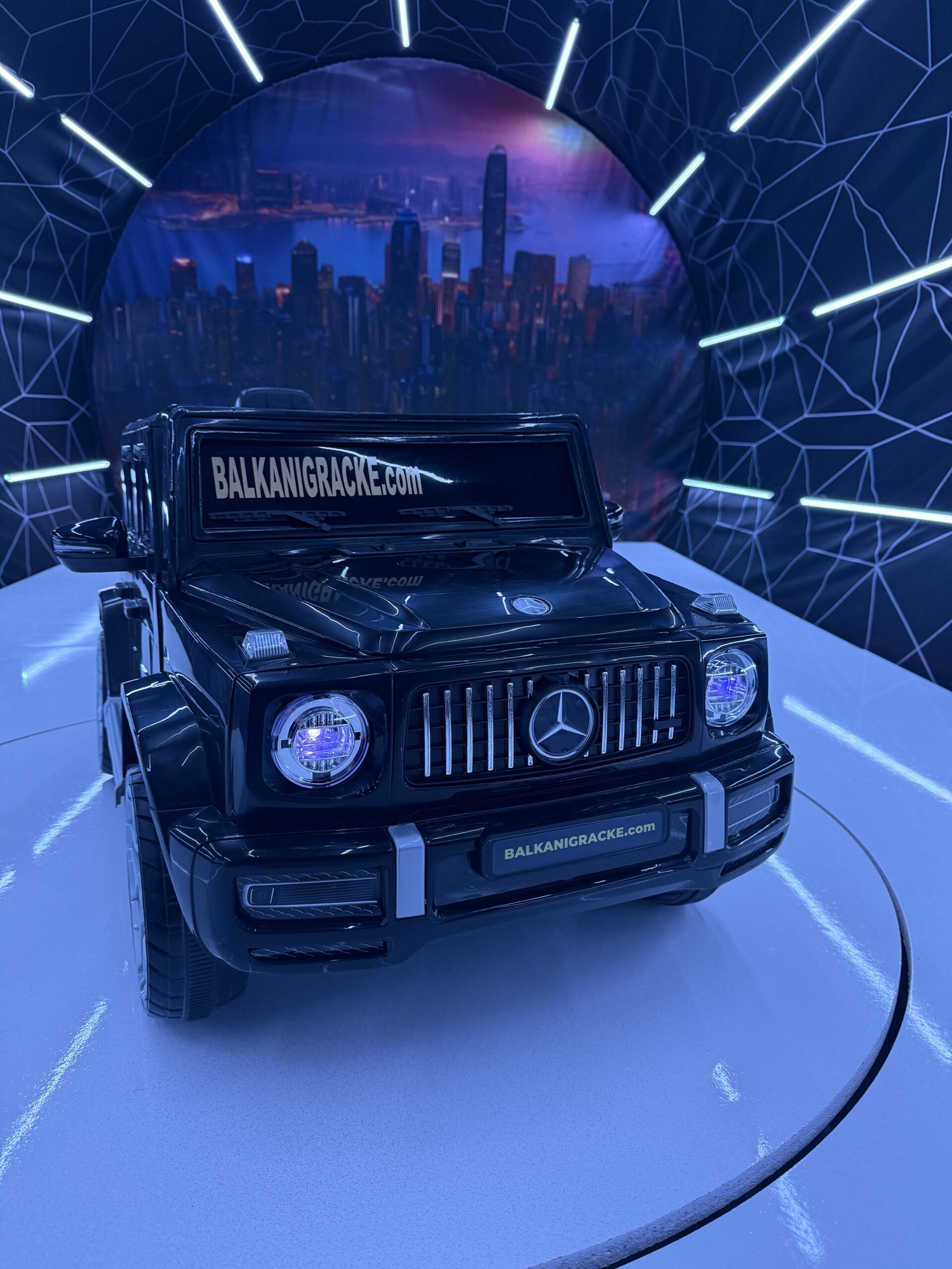 Mercedes G klasa Srednja - Image 25