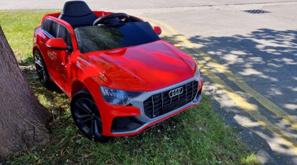 Audi Q8 Srednji Crveni - Image 6