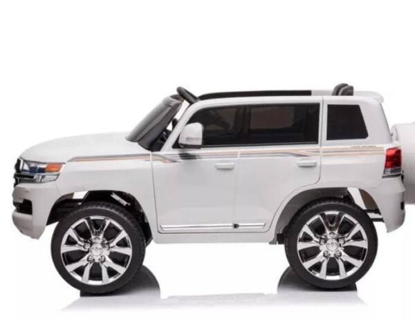 Toyota Land Cruiser 4x4 Beli - Image 4